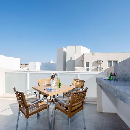 Vela Blu Apartments - Rose Court グジラ エクステリア 写真